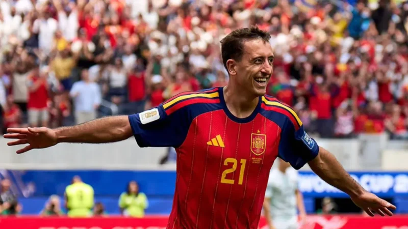 Quem é Oyarzabal? Artilheiro da Espanha na Copa do Mundo