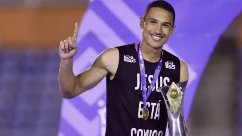 Ruan celebra título do Goiás na Série B Sub-20 “Inesquecível”