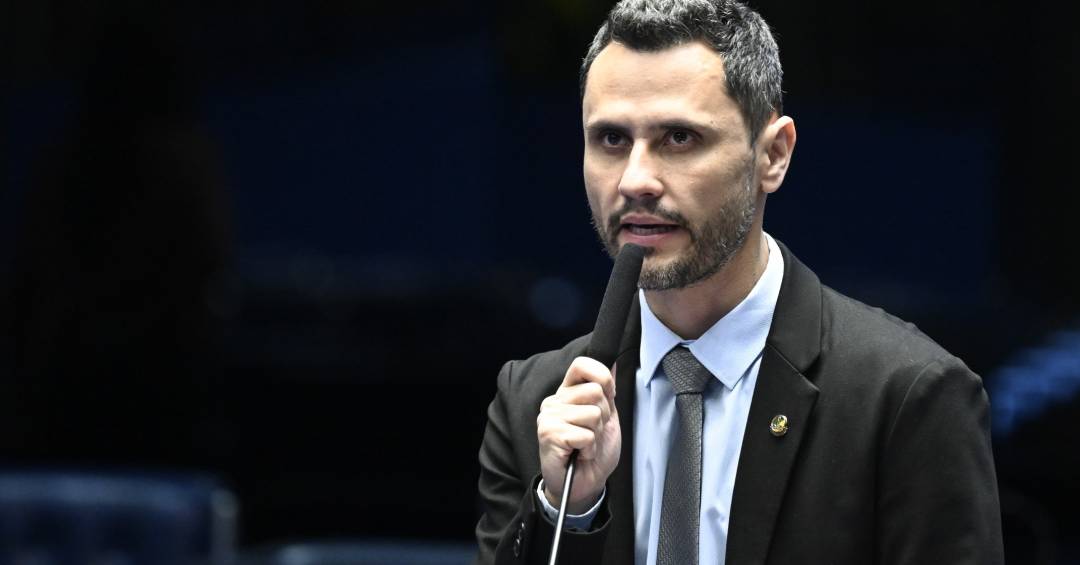 O que pode ter levado o Republicanos a barrar Cleitinho na disputa por Minas