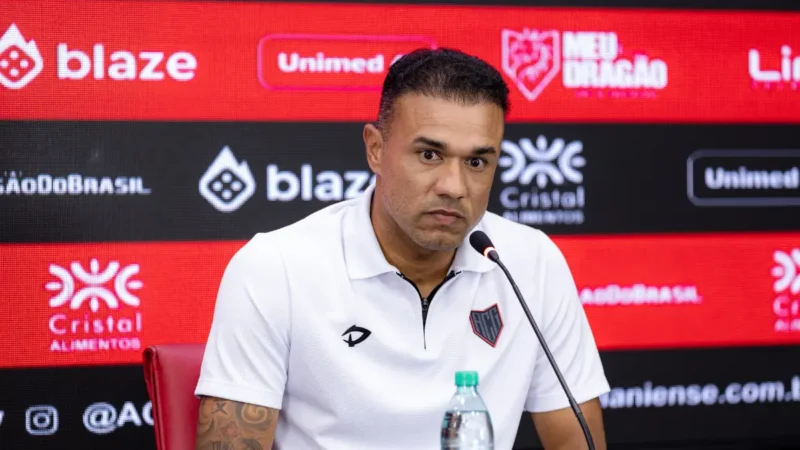 Técnico do Atlético relembra passagem marcante pelo Athletic-MG