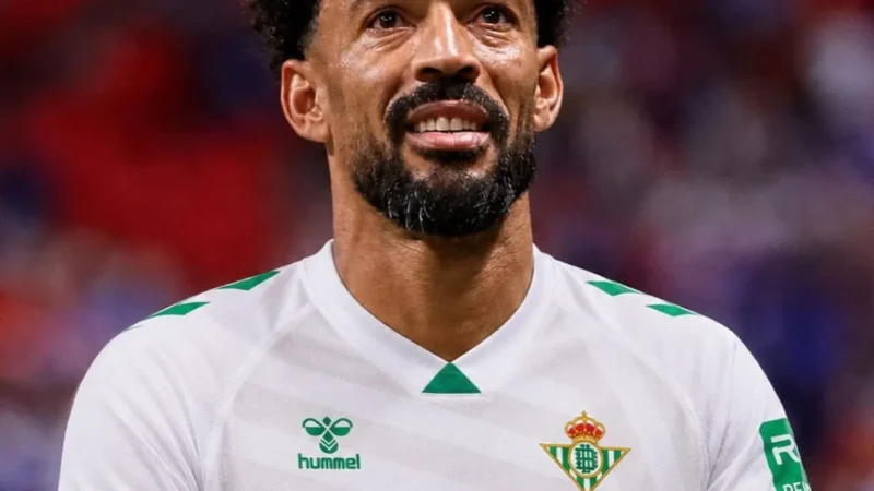Time de elite da Espanha contrata goleiro Vozinha