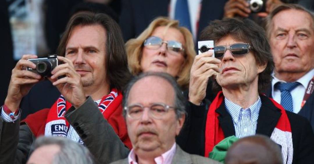 Como surgiu o apelido de ‘pé-frio’ de Mick Jagger na Copa do Mundo