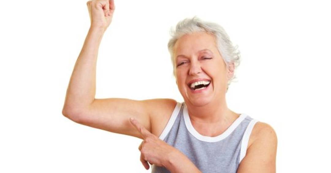 Conheça o exercício que ajuda idosos a emagrecer e preservar massa muscular
