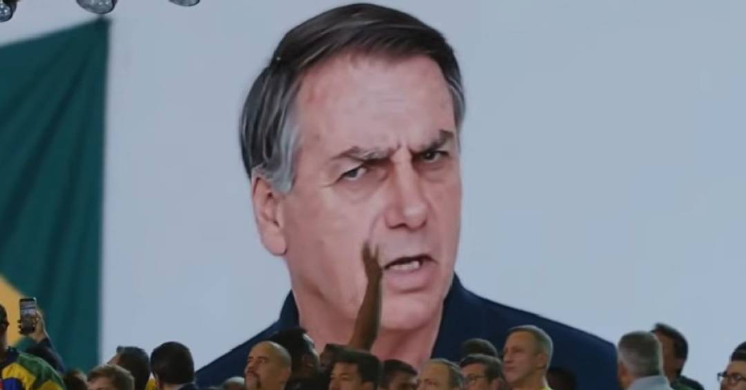 Campanha de Flávio flerta com o risco e testa indicados por seu pai ao STF