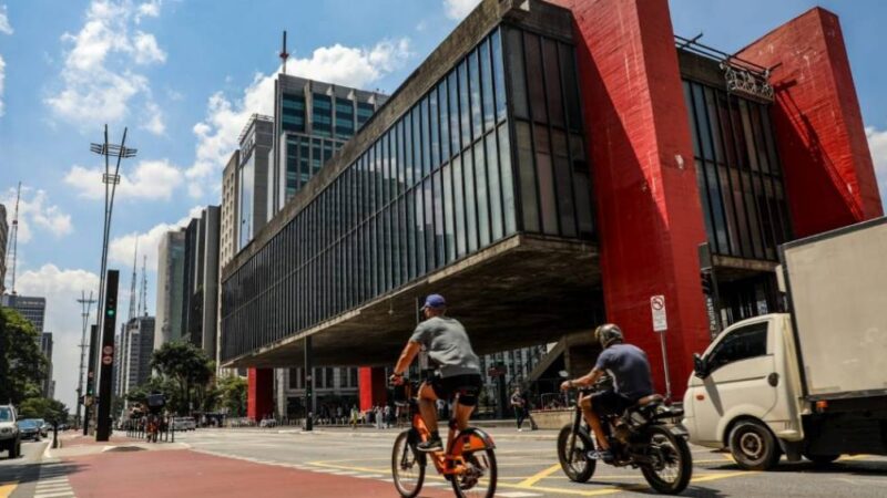 São Paulo atinge recorde histórico no turismo em maio e recebe 97 visitantes por minuto em 2026