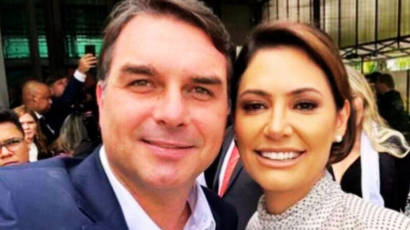 vídeo em resposta a desculpas de Flávio Bolsonaro