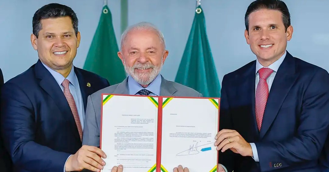Lula normaliza divergências entre Poderes, mas diz que o que importa é votar prioridades do povo