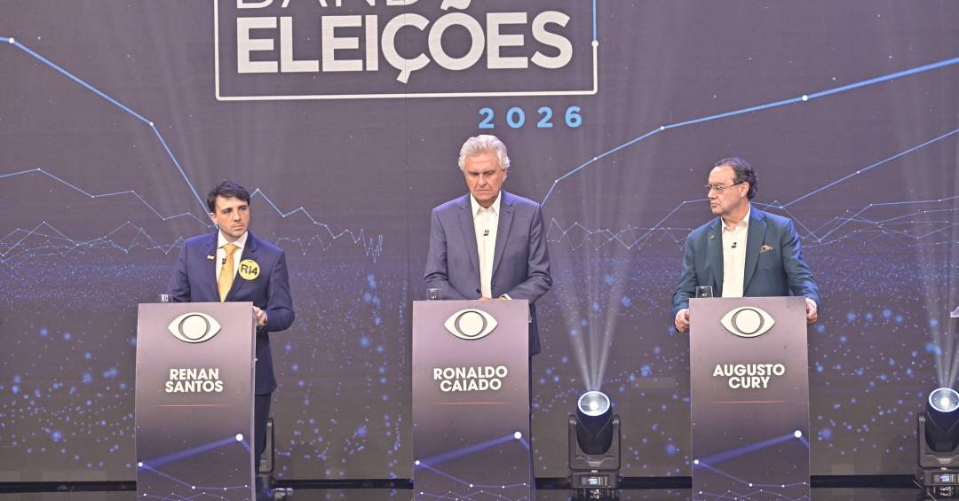 Fraldas, ofensas e ausências: o resumo do primeiro debate entre candidatos a presidente