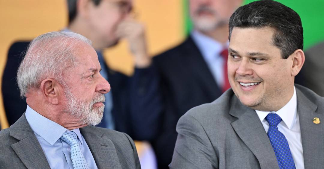 O que há por trás da reaproximação de Lula e Davi Alcolumbre