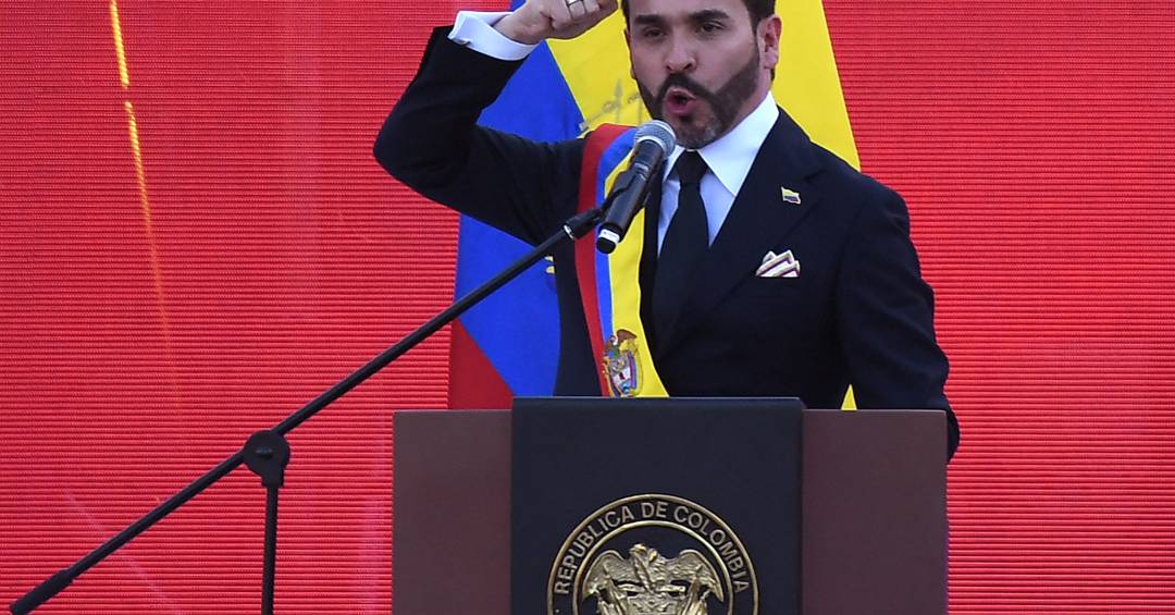 As promessas de Espriella durante posse como presidente da Colômbia