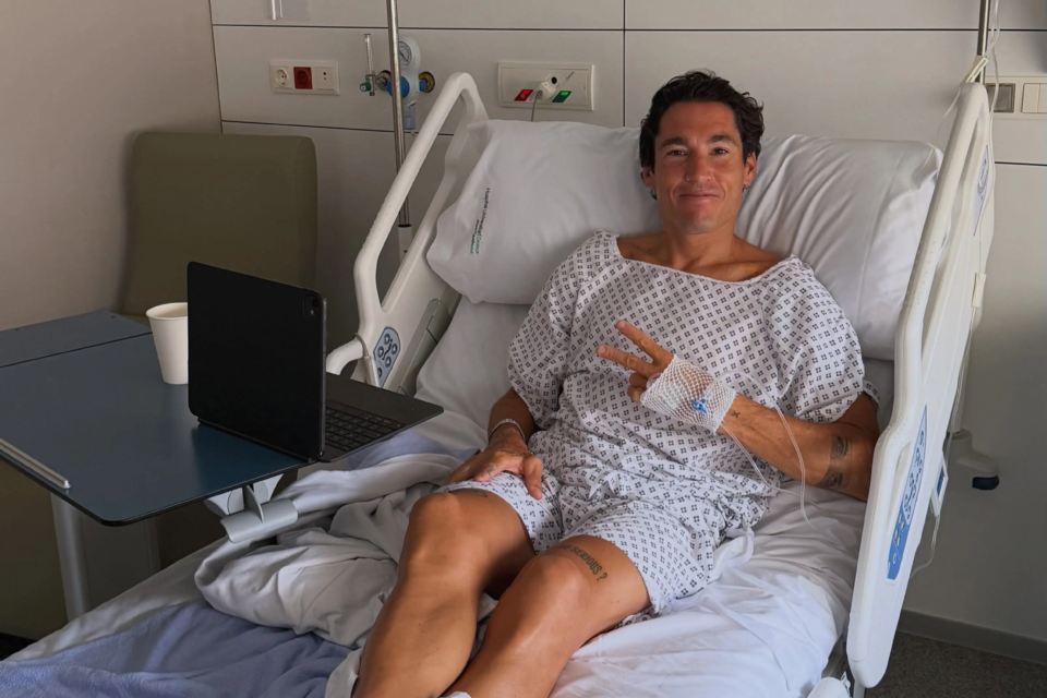 Após cirurgia, piloto estipula prazo para retorno à MotoGP