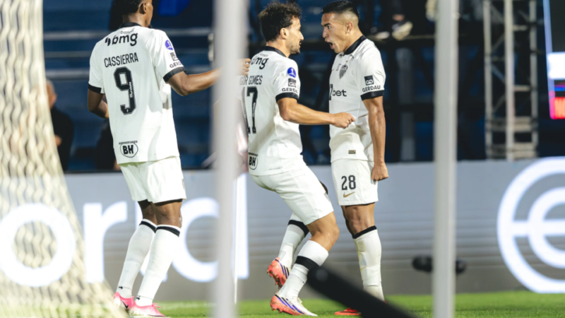 Atlético-MG vence o RB Bragantino e sai em vantagem na Sula