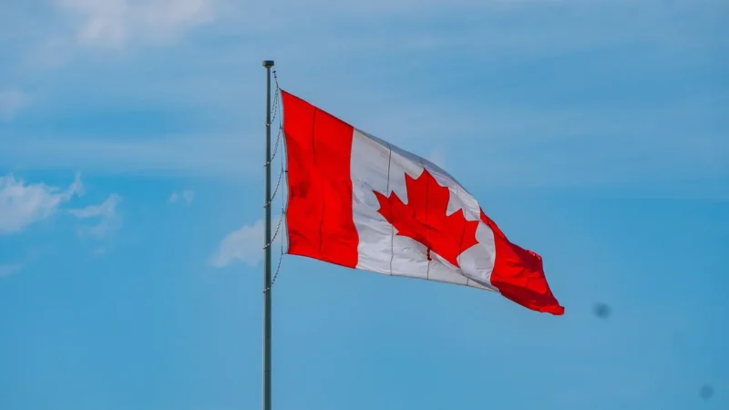 Canadá anuncia retaliação aos EUA por causa de ‘tarifaço’