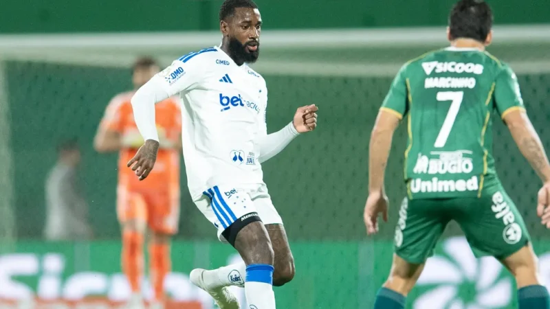 Chape e Cruzeiro amargam o 4º empate sem gols