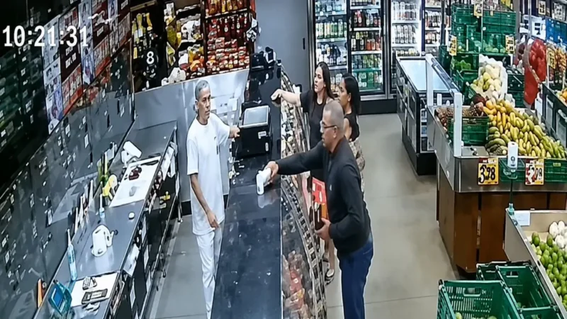 Cliente ameaça açougueiro com arma por causa de bife em GO
