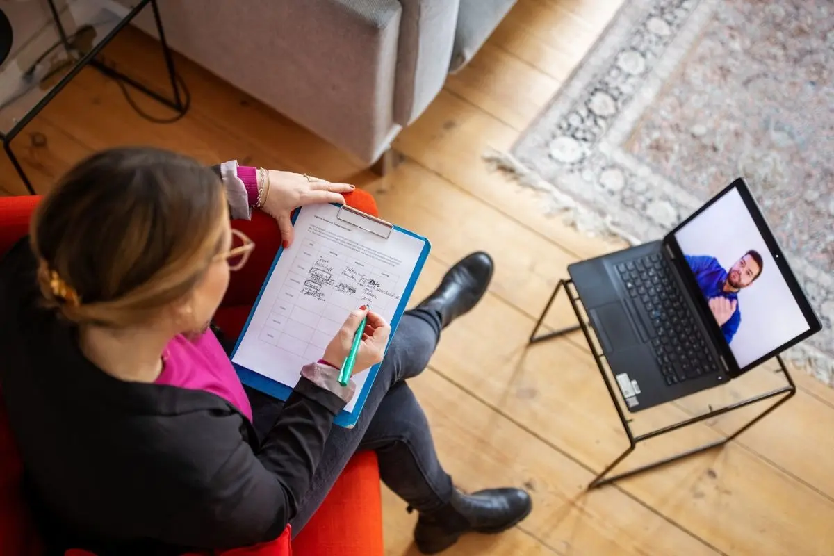 Curso online sobre perversão na psicanálise abre formação