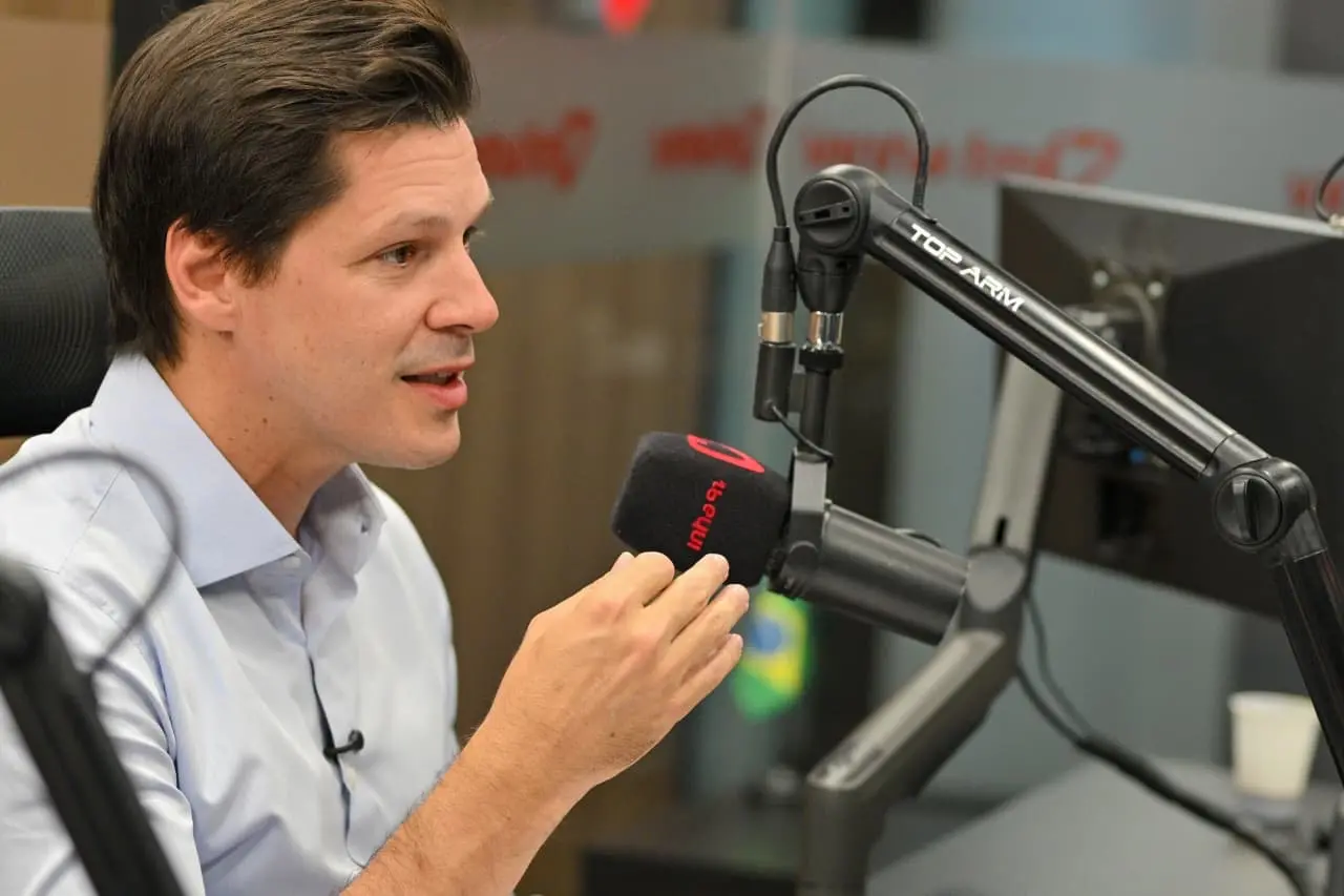 Daniel Vilela propõe ampliar uso de inteligência artificial na segurança pública de Goiás