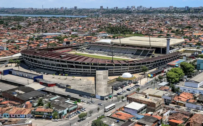 Estrutura de estádio onde o Atlético vai jogar corre risco de colapso