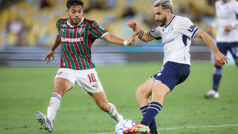 Fluminense decepciona e tropeça em casa diante do Rivadavia
