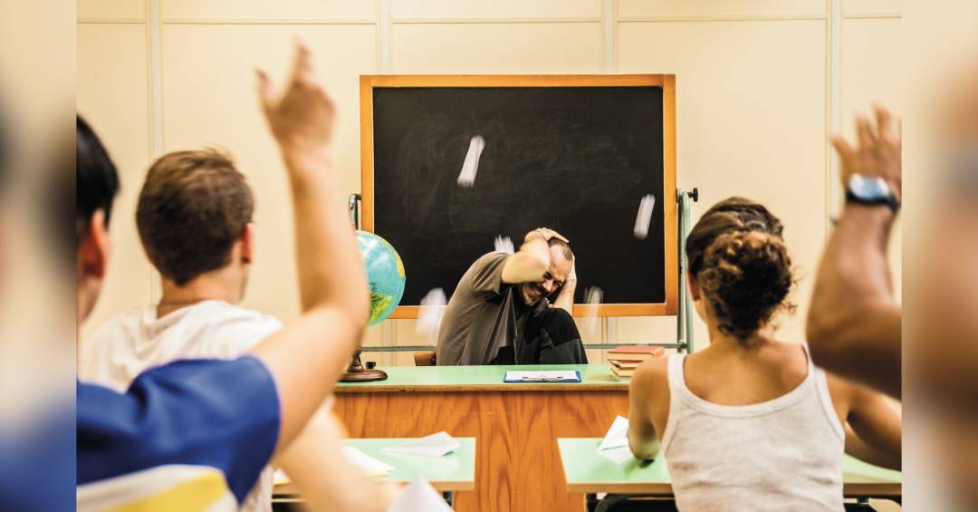 Ao mestre, sem carinho: casos de agressão de alunos contra professores avançam no Brasil