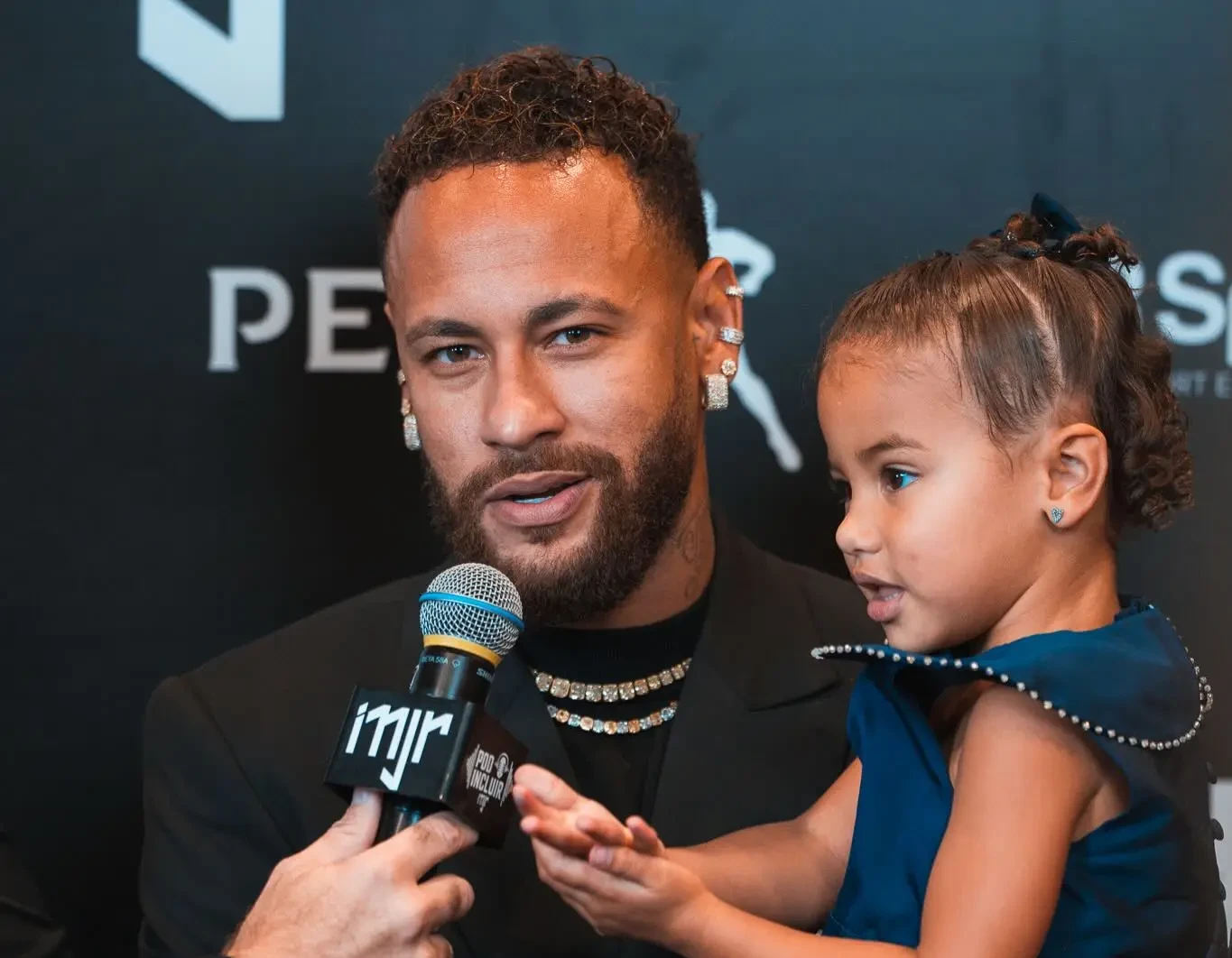 “Imprensa vai adoecer todos os jogadores”, desabafa Neymar