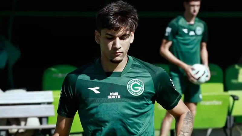 Lucas Rodrigues é novidade no Goiás para encarar o Cuiabá