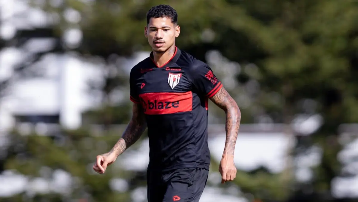 Marrony é dúvida no Atlético para clássico contra o Vila Nova