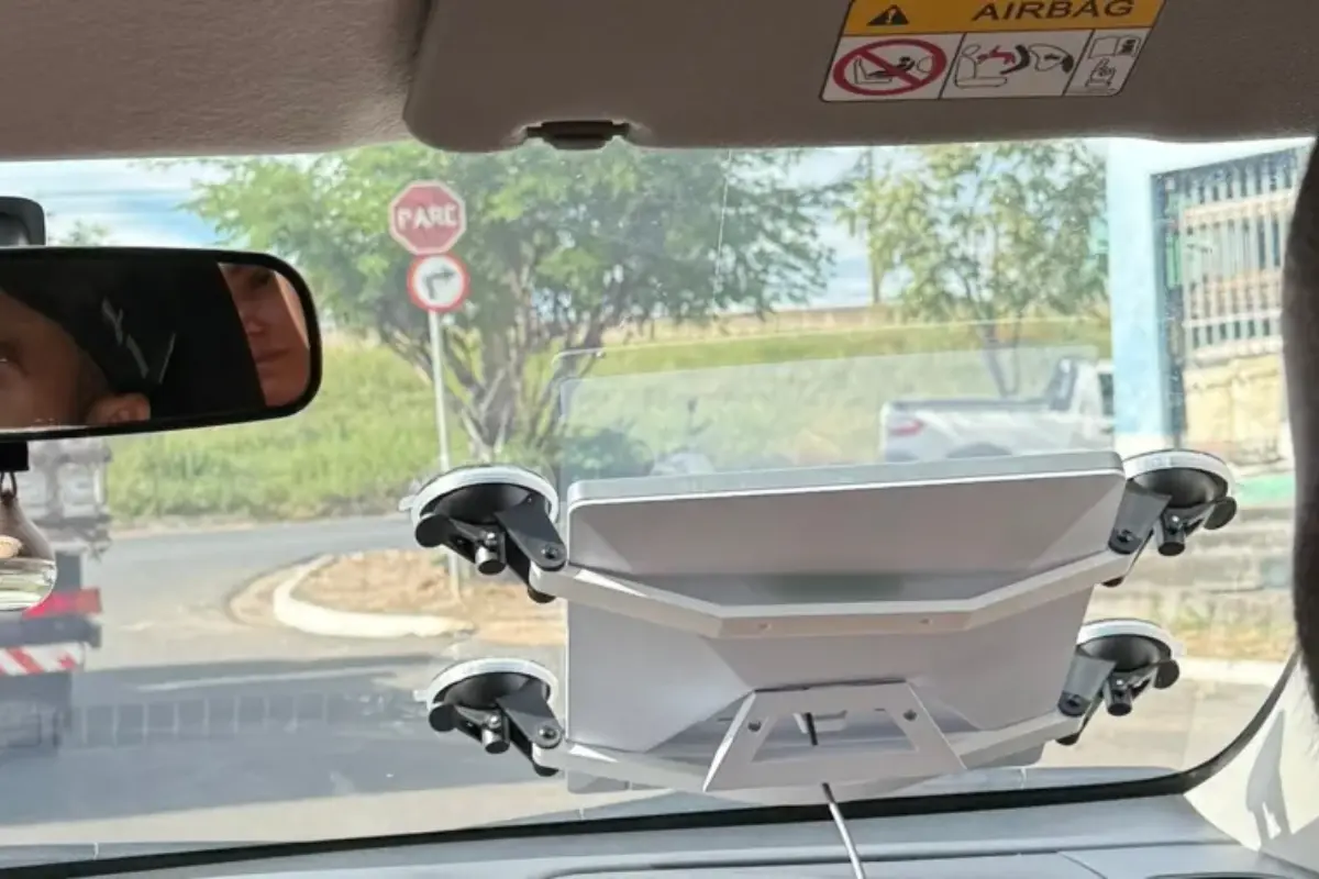 Onde instalar Starlink no carro sem correr risco de infração