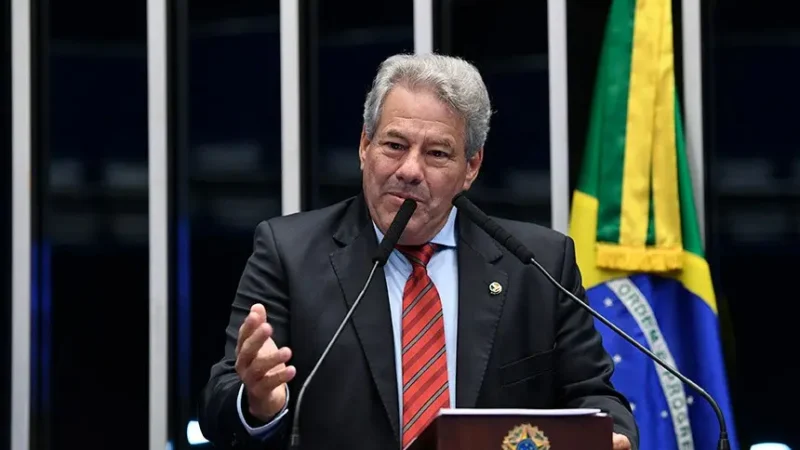 Podemos deixa apoio em aberto e aguarda definição de Luiz do Carmo como vice de Daniel Vilela