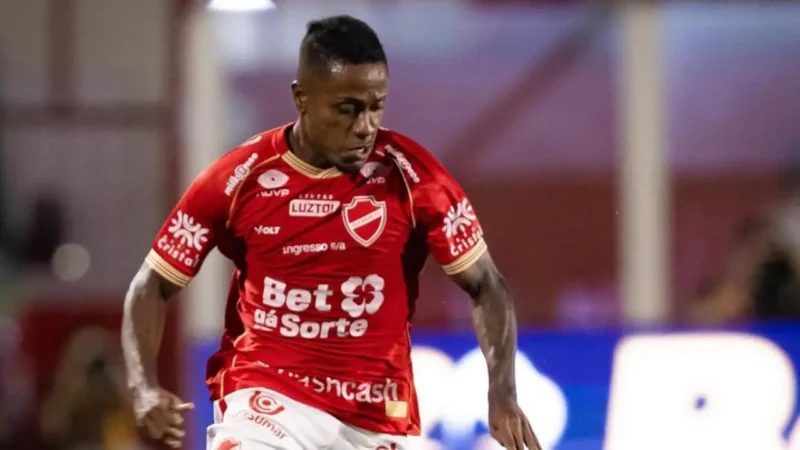 Ryan inicia transição no Vila Nova e deve retornar contra o Atlético