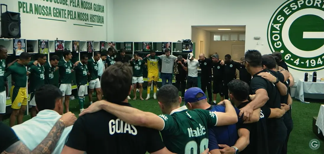 Técnico do Goiás fez discurso motivador antes de vitória na série B