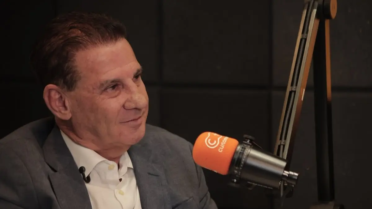 Vanderlan pressiona por PEC que protege Pix no Senado