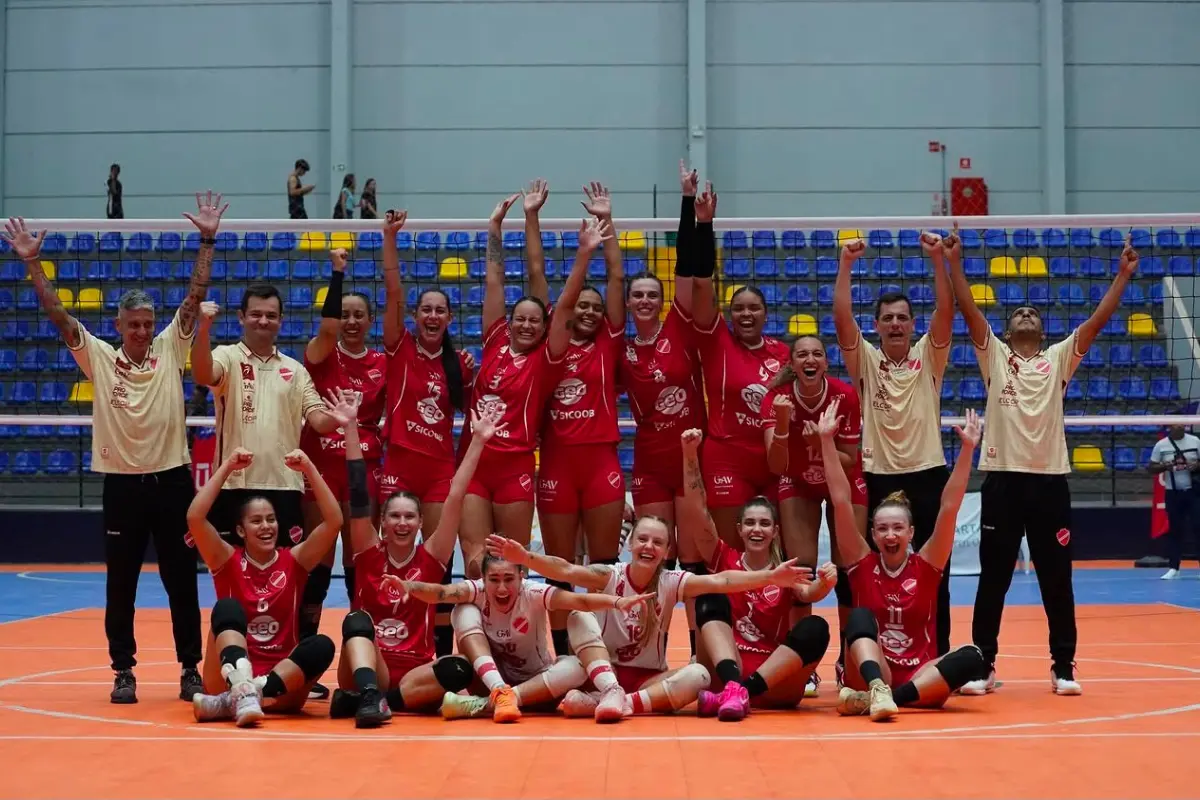 Vila Nova conquista etapa Centro-Oeste da Superliga C Feminina