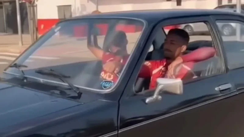 Vila Nova havia postado ontem meme de “Hayner cheio de marra”