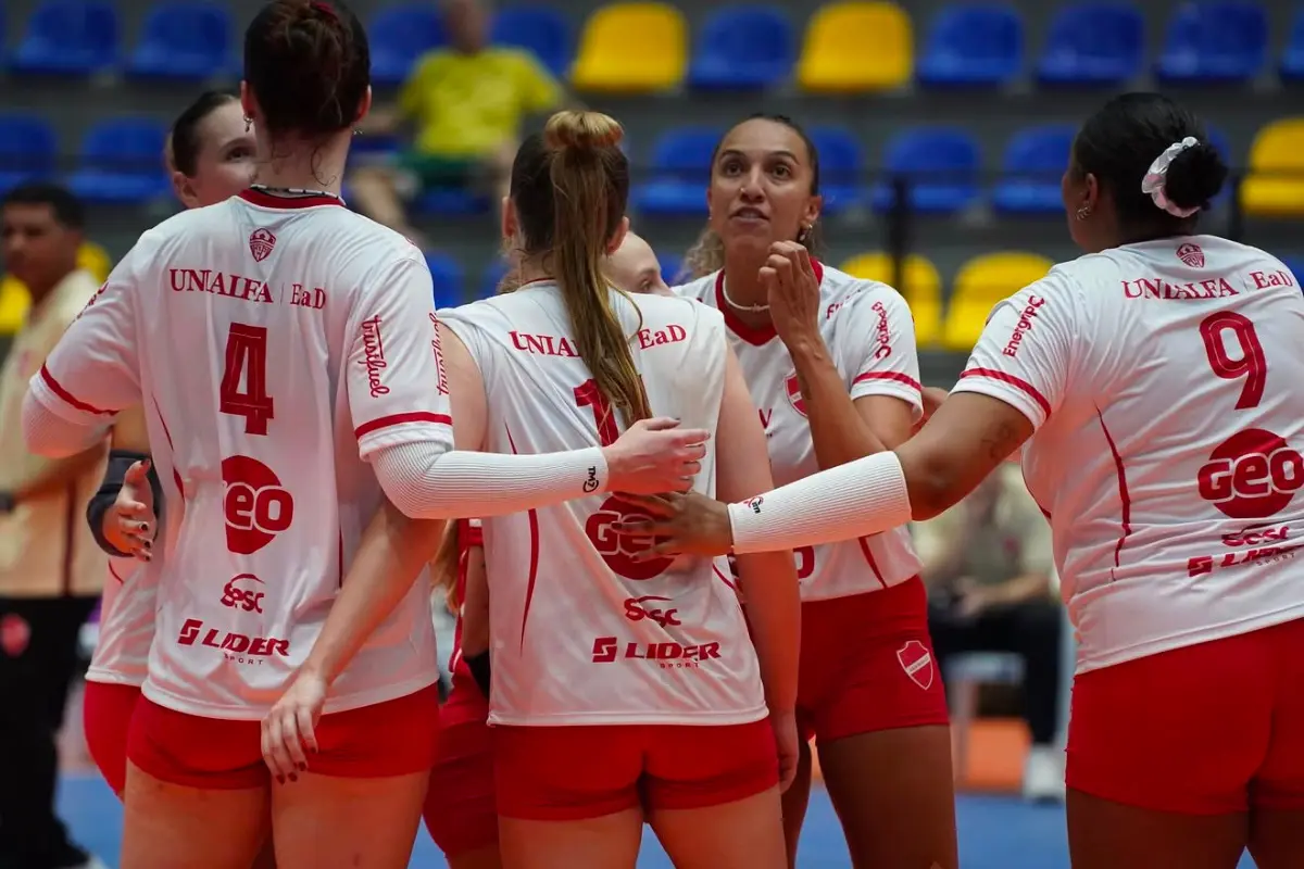 Vila Nova vence Instituto Ace e lidera na Superliga C Feminina