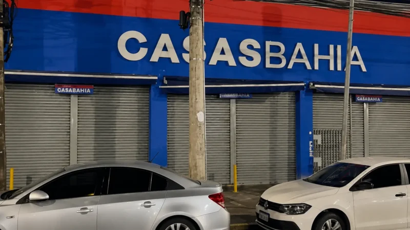 duas lojas encerram atividades em Goiás