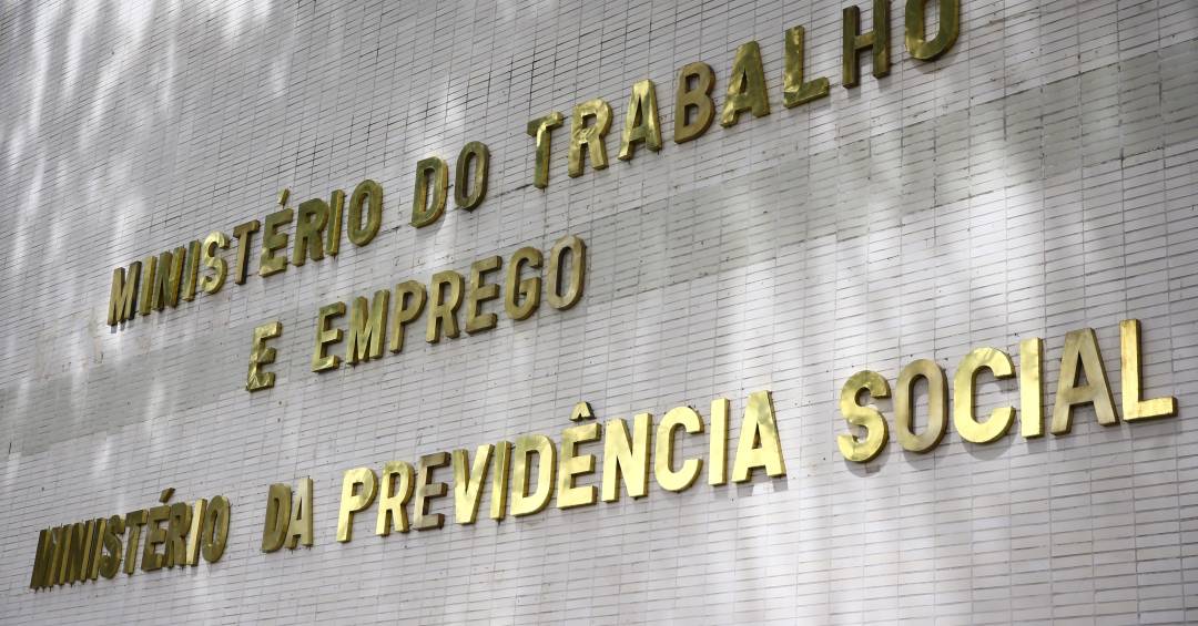 A parceria do Ministério do Trabalho com a PF e a Abin
