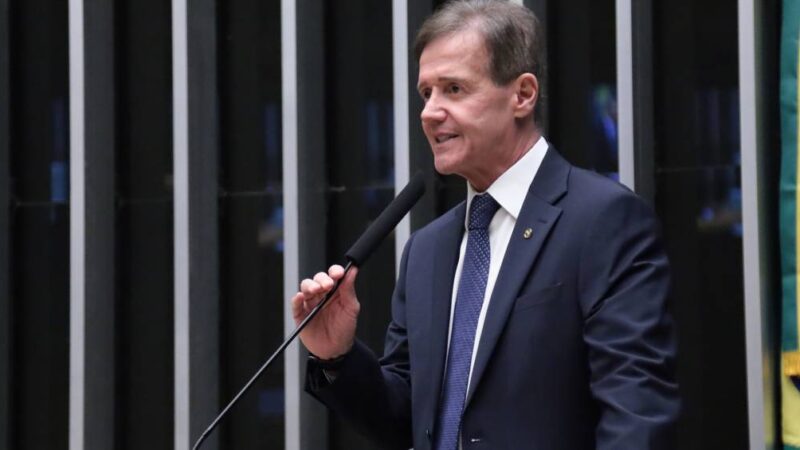 Brasil está na contramão do mundo, diz deputado sobre maioridade penal