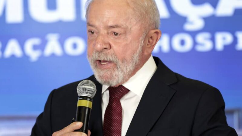 A estratégia de Lula para desviar foco de seu principal problema na campanha