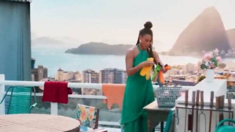 Na luta por audiência, Globo quebra paradigma com cenas de ‘Por você’