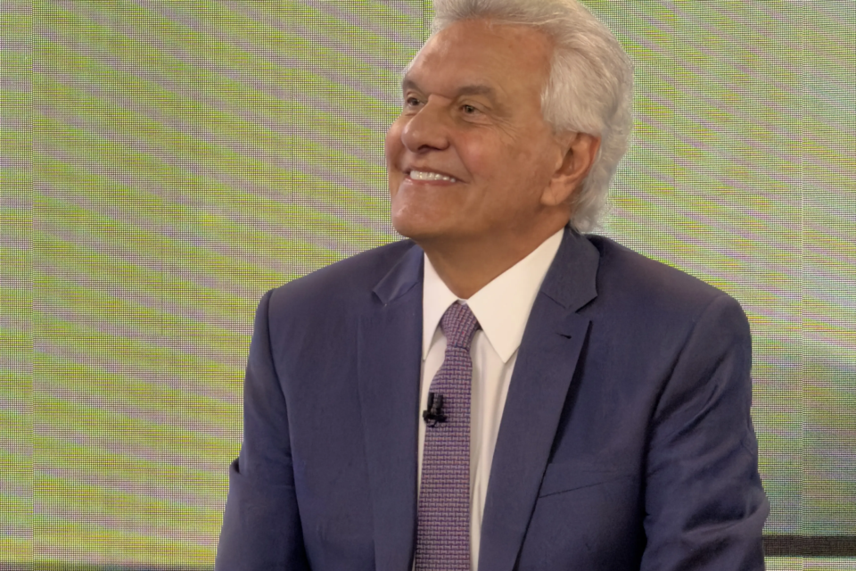Caiado pede afastamento imediato de Moraes após revelação de conversas com Vorcaro