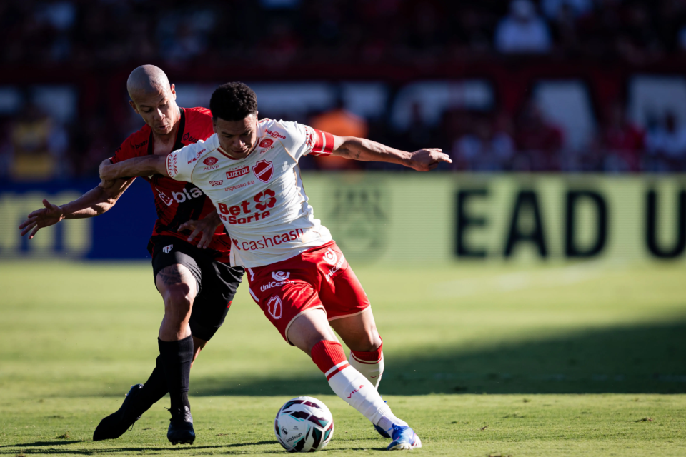 Dragão pode colocar o Vila na liderança isolada da Série B