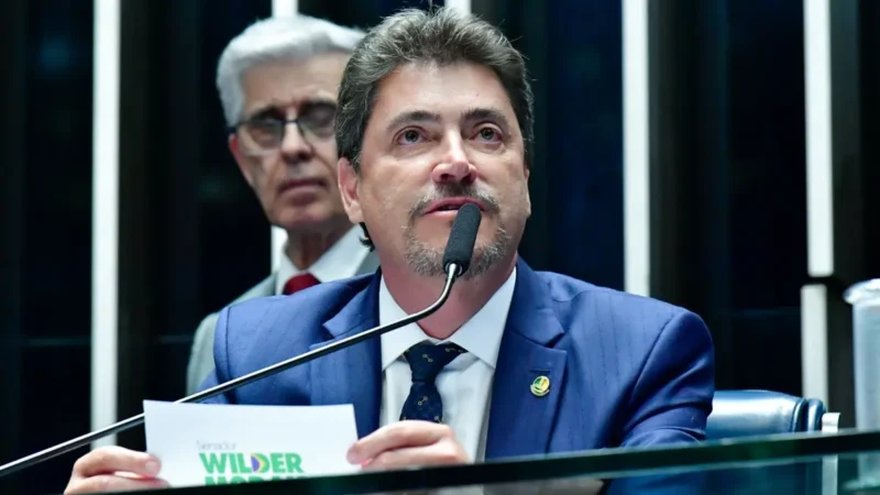 Wilder assina pedido de impeachment de Moraes